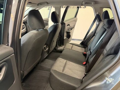 Used 2025 Nissan Rogue SV AWD/4WD image 28
