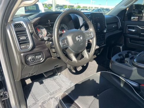 Used 2024 RAM 2500 Laramie AWD/4WD image 25