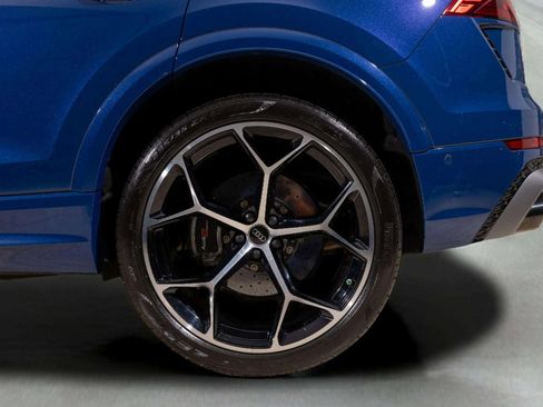 Used 2025 Audi RS Q8 performance image 34