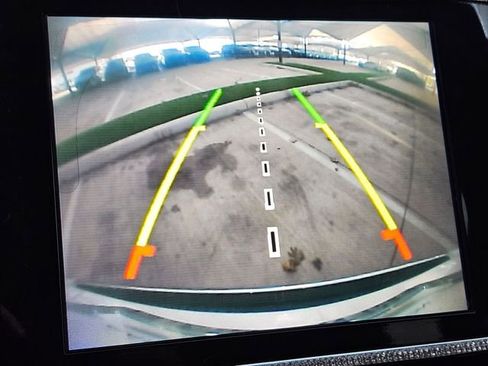 Used 2021 Jeep Grand Cherokee Limited w/ Luxury Group II image 18