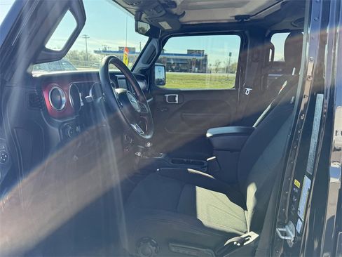 Used 2023 Jeep Wrangler Unlimited Rubicon w/ Xtreme 35 Tire Package image 16