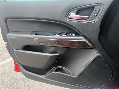 Used 2018 GMC Canyon SLT w/ Trailering Package image 24