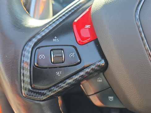 Used 2022 Chevrolet Corvette Stingray Preferred Conv w/ Z51 Performance Package RWD image 25