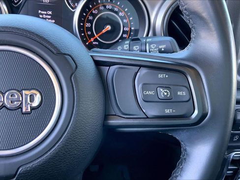 Used 2022 Jeep Wrangler Unlimited Sport image 24