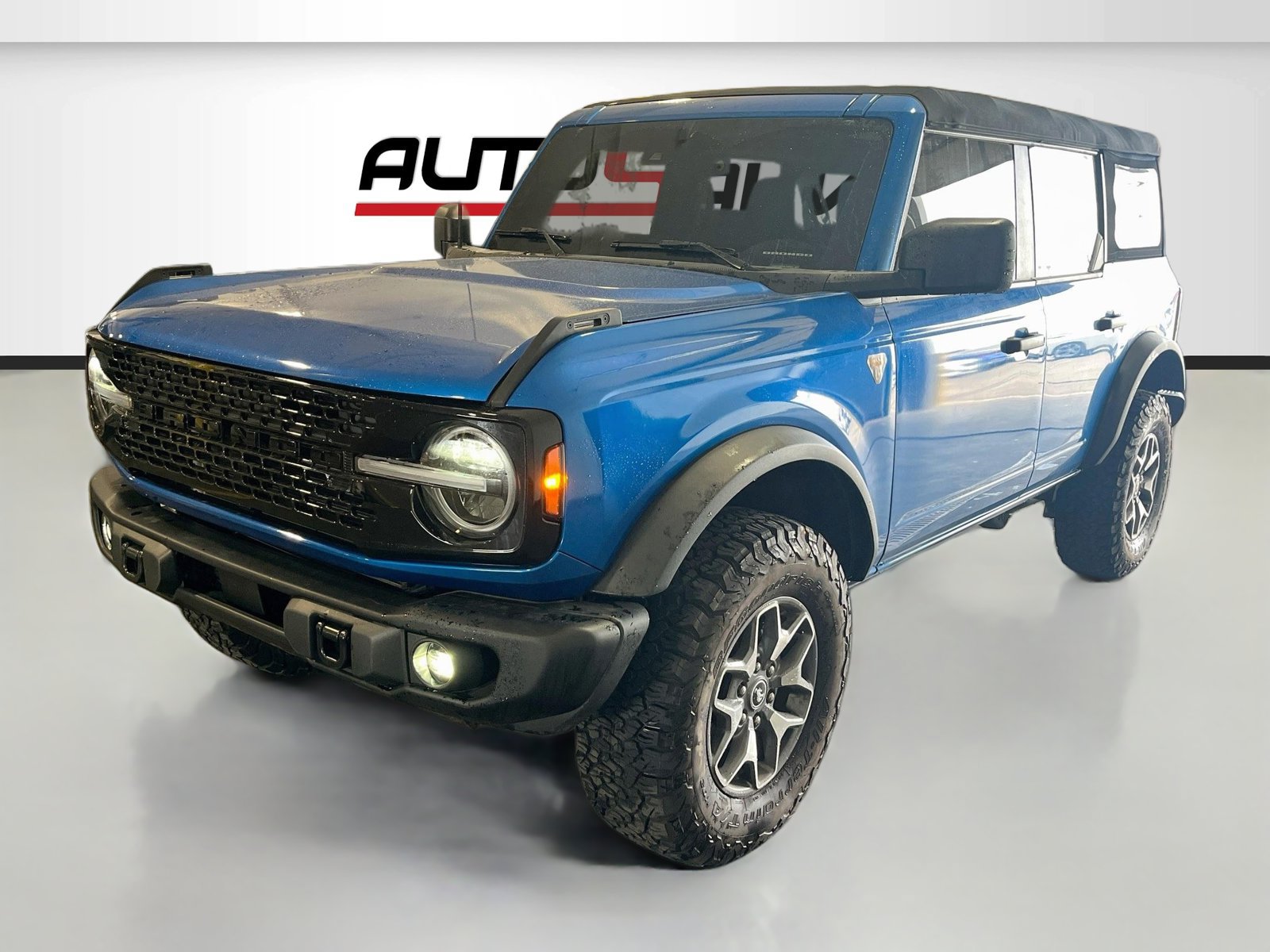 Used 2024 Ford Bronco Badlands AWD/4WD image 3
