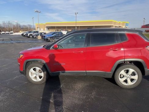 Used 2020 Jeep Compass Latitude w/ Popular Equipment Group image 5