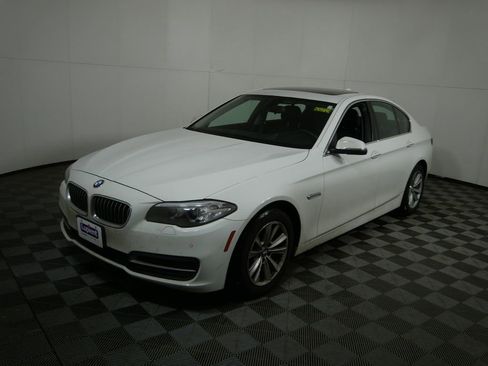 Used 2014 BMW 528i xDrive Sedan image 7