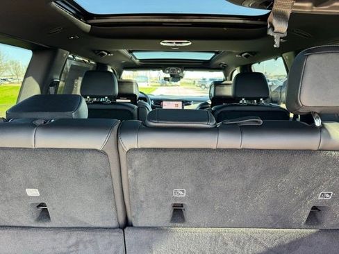 New 2026 Jeep Grand Wagoneer Limited AWD/4WD image 41