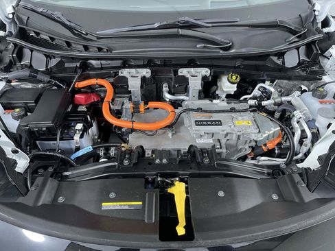 Certified 2023 Nissan Ariya AWD image 28