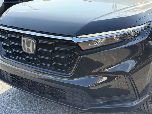 Used 2023 Honda CR-V EX image 10