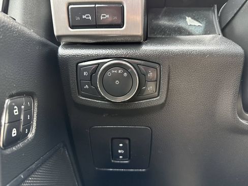 Used 2015 Ford F150 Platinum w/ Trailer Tow Package AWD/4WD image 25