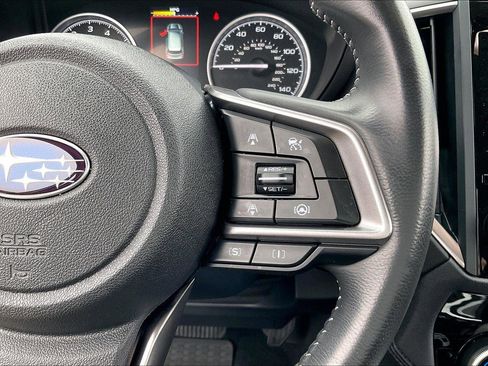 Used 2023 Subaru Forester Premium image 20