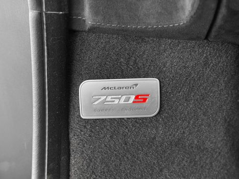 New 2026 McLaren 750S image 14