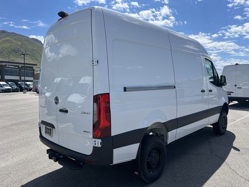 New 2025 Mercedes-Benz Sprinter 2500 image 11