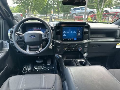 Used 2025 Ford F150 STX AWD/4WD image 25