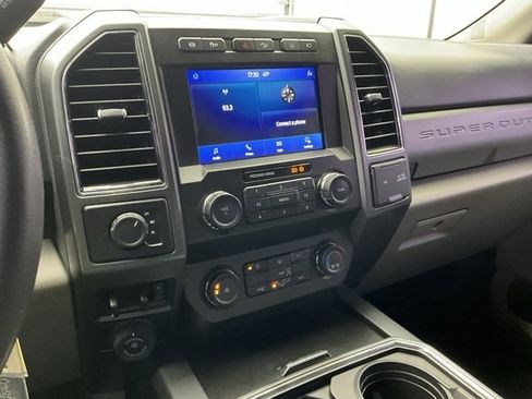 Used 2022 Ford F350 XLT w/ FX4 Off-Road Package image 10