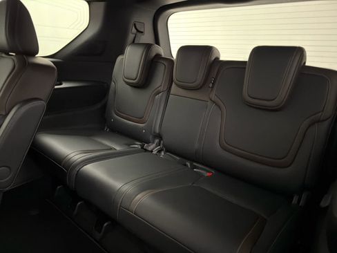 New 2026 Nissan Armada SL w/ Captain's Chari Seat Package AWD/4WD image 17