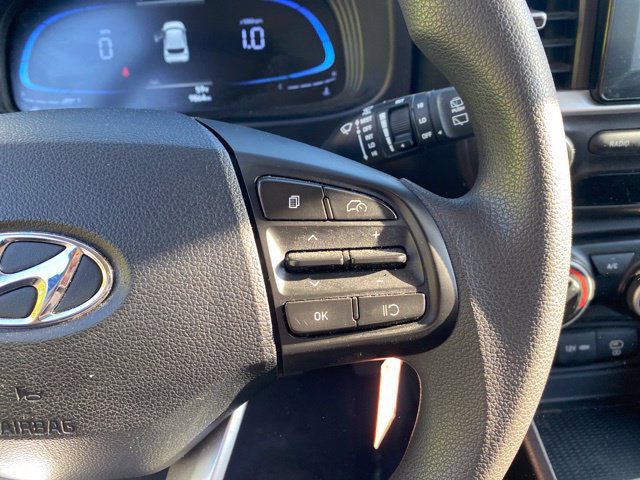 Used 2026 Hyundai Venue SE FWD image 23