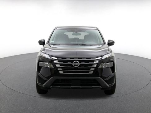 Used 2025 Nissan Rogue SV AWD/4WD image 2