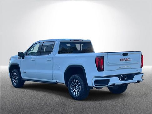 Used 2022 GMC Sierra 1500 AT4 w/ AT4 Preferred Package image 4