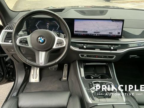 Used 2024 BMW X5 xDrive40i w/ Executive Package AWD/4WD image 14