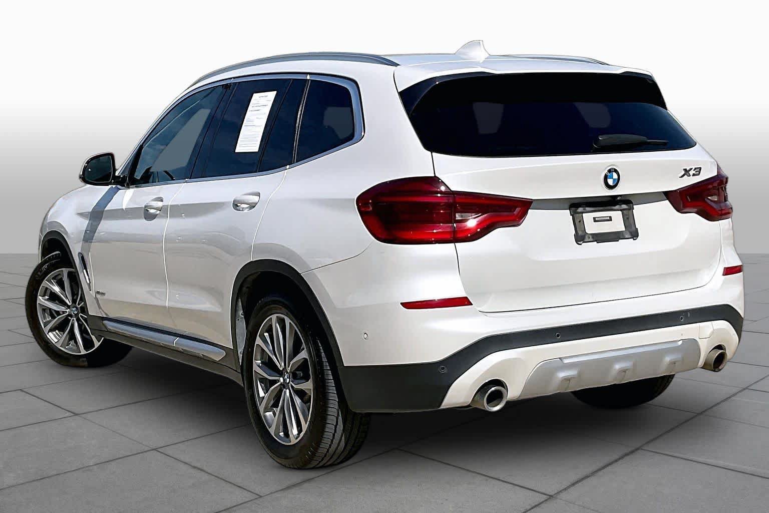 Used 2018 BMW X3 xDrive30i AWD/4WD image 11