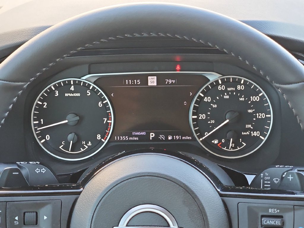 Used 2025 Nissan Pathfinder SL w/ SL Premium Package FWD image 26