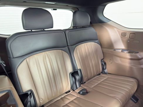 Used 2024 Kia EV9 GT-Line image 43