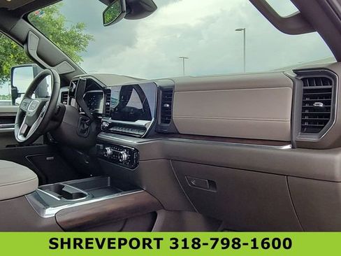 Certified 2025 GMC Sierra 2500 SLT w/ SLT Premium Package AWD/4WD image 29