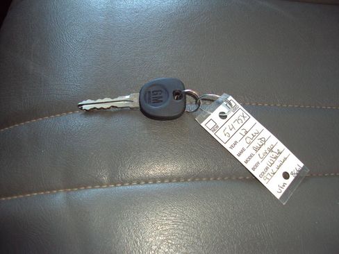 Used 2012 Chevrolet Express 1500 AWD image 23