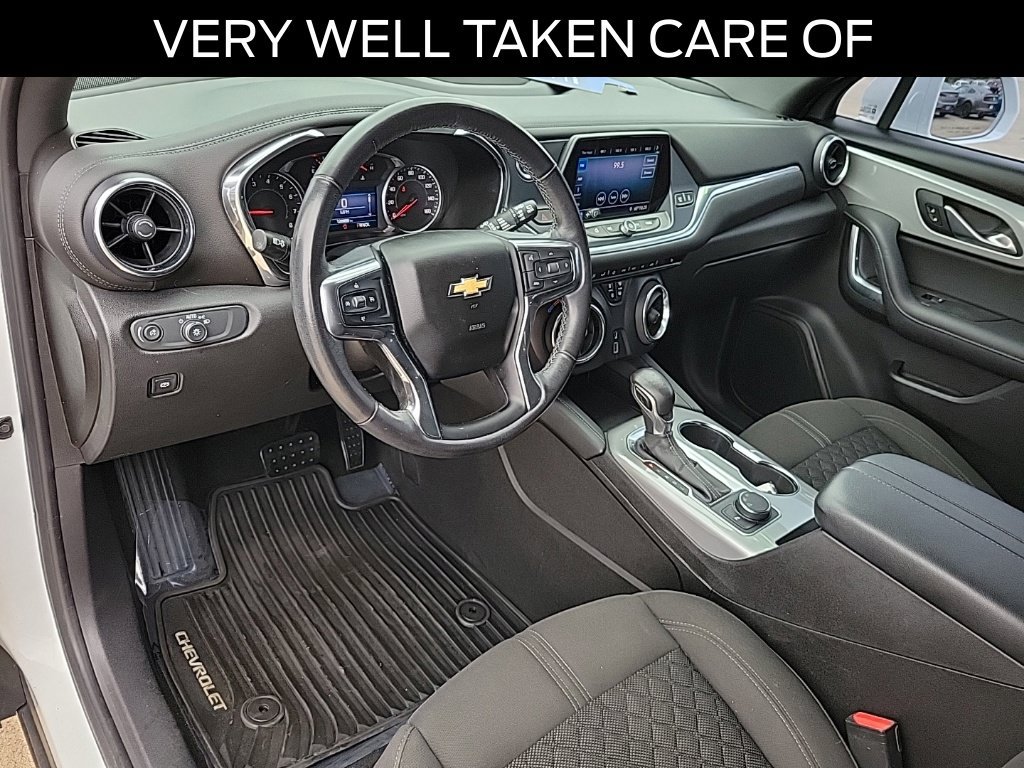 Used 2019 Chevrolet Blazer LT FWD image 19
