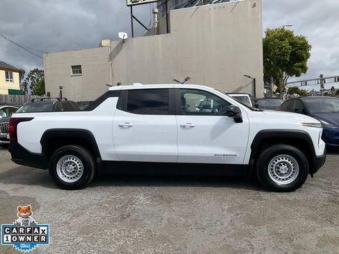 Used 2024 Chevrolet Silverado EV W/T AWD/4WD image 3