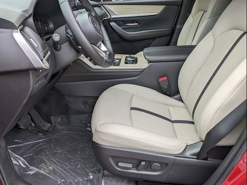New 2025 MAZDA CX-70 Plug-In Hybrid w/ Premium Pkg image 10