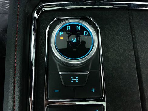 Used 2024 Ford Expedition Max Limited image 37