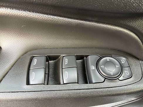 Used 2022 Chevrolet Equinox LT AWD/4WD image 15