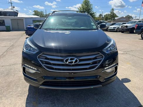 Used 2017 Hyundai Santa Fe Sport FWD image 8