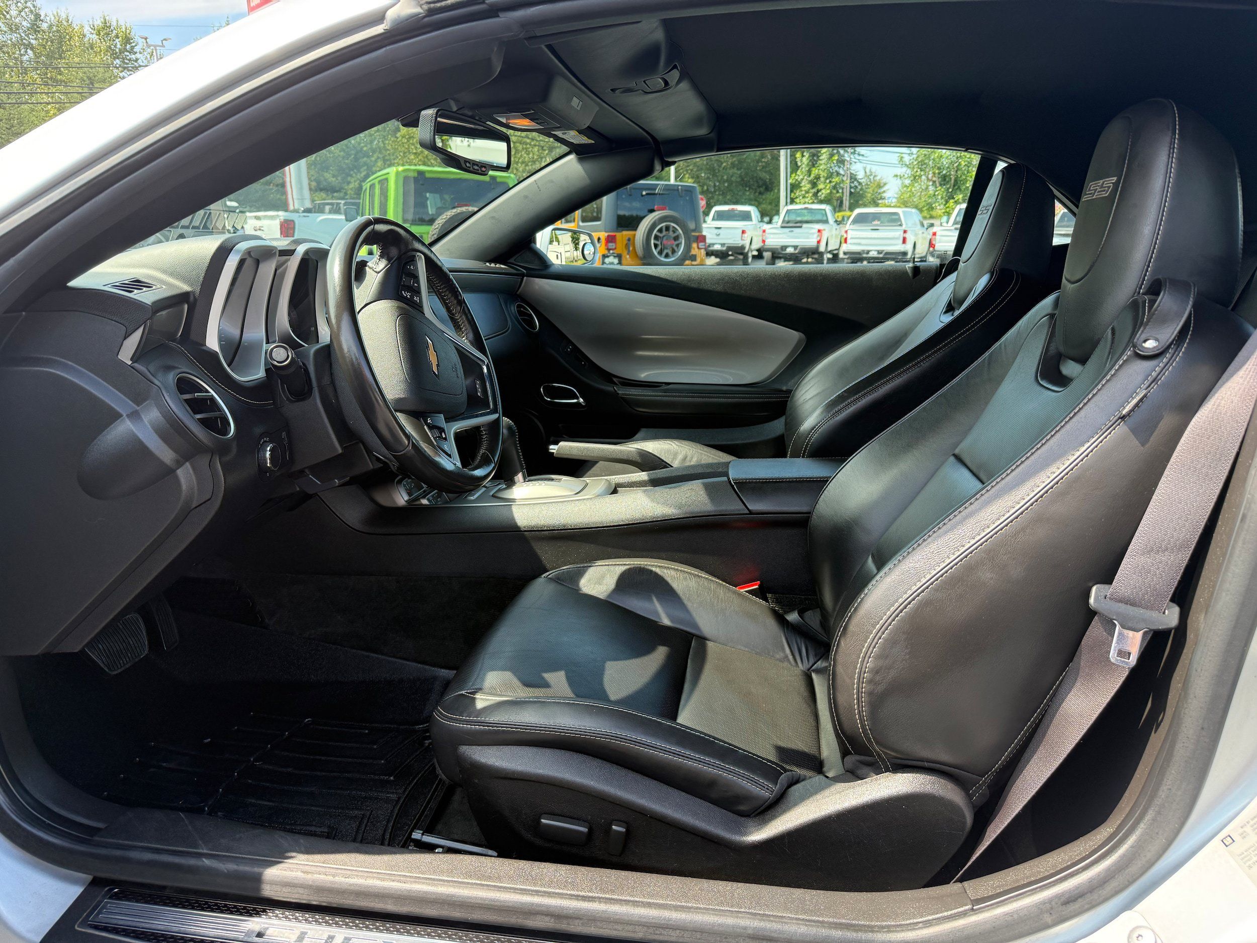 Used 2012 Chevrolet Camaro SS w/ RS Package RWD image 10