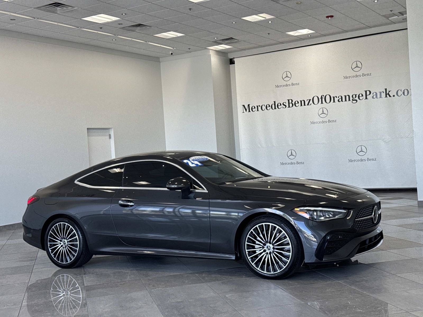 Used 2024 Mercedes-Benz CLE 300 4MATIC Coupe image 2