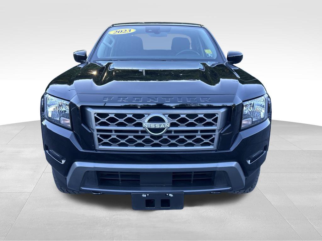 Used 2023 Nissan Frontier SV w/ Technology Package AWD/4WD image 8