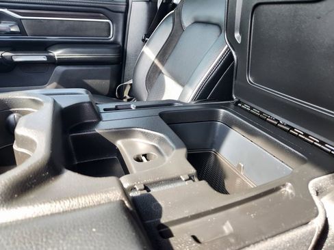 Used 2025 RAM 1500 Laramie image 19