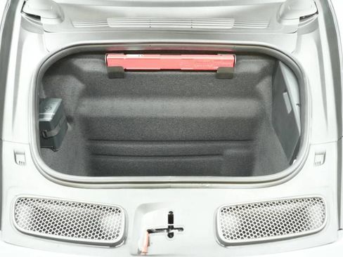 Used 2026 Porsche 911 GT3 RWD image 30