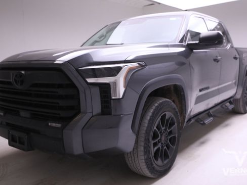 Used 2023 Toyota Tundra SR5 image 1