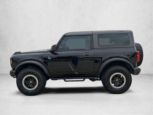 Used 2023 Ford Bronco Black Diamond w/ Sasquatch Package image 8