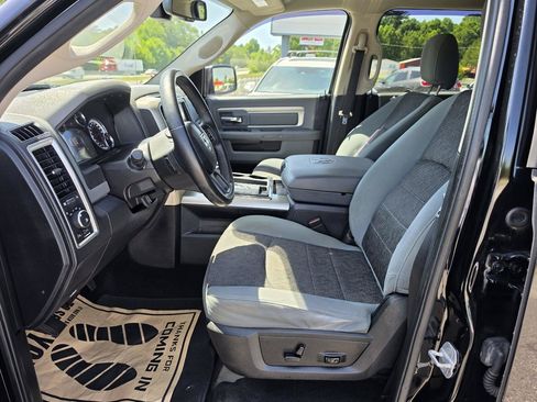 Used 2013 RAM 1500 Big Horn AWD/4WD image 3