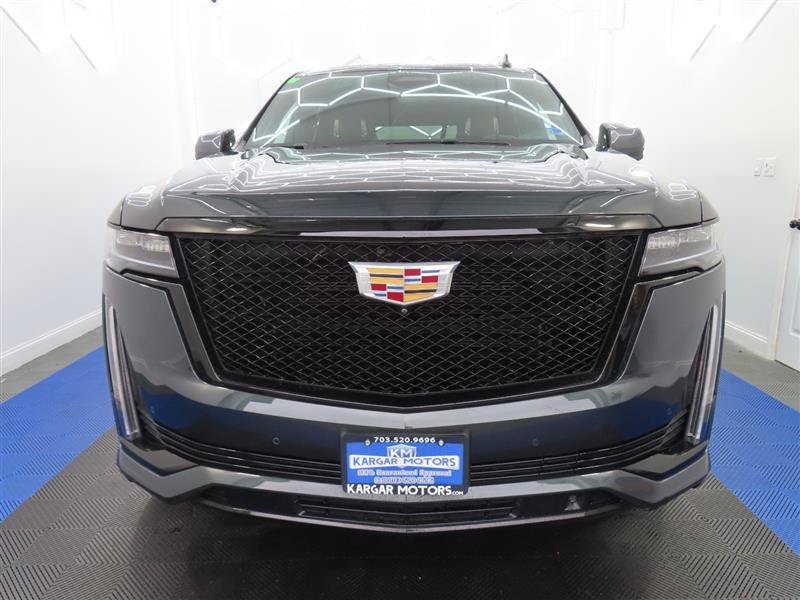 Used 2022 Cadillac Escalade Sport Platinum AWD/4WD image 3
