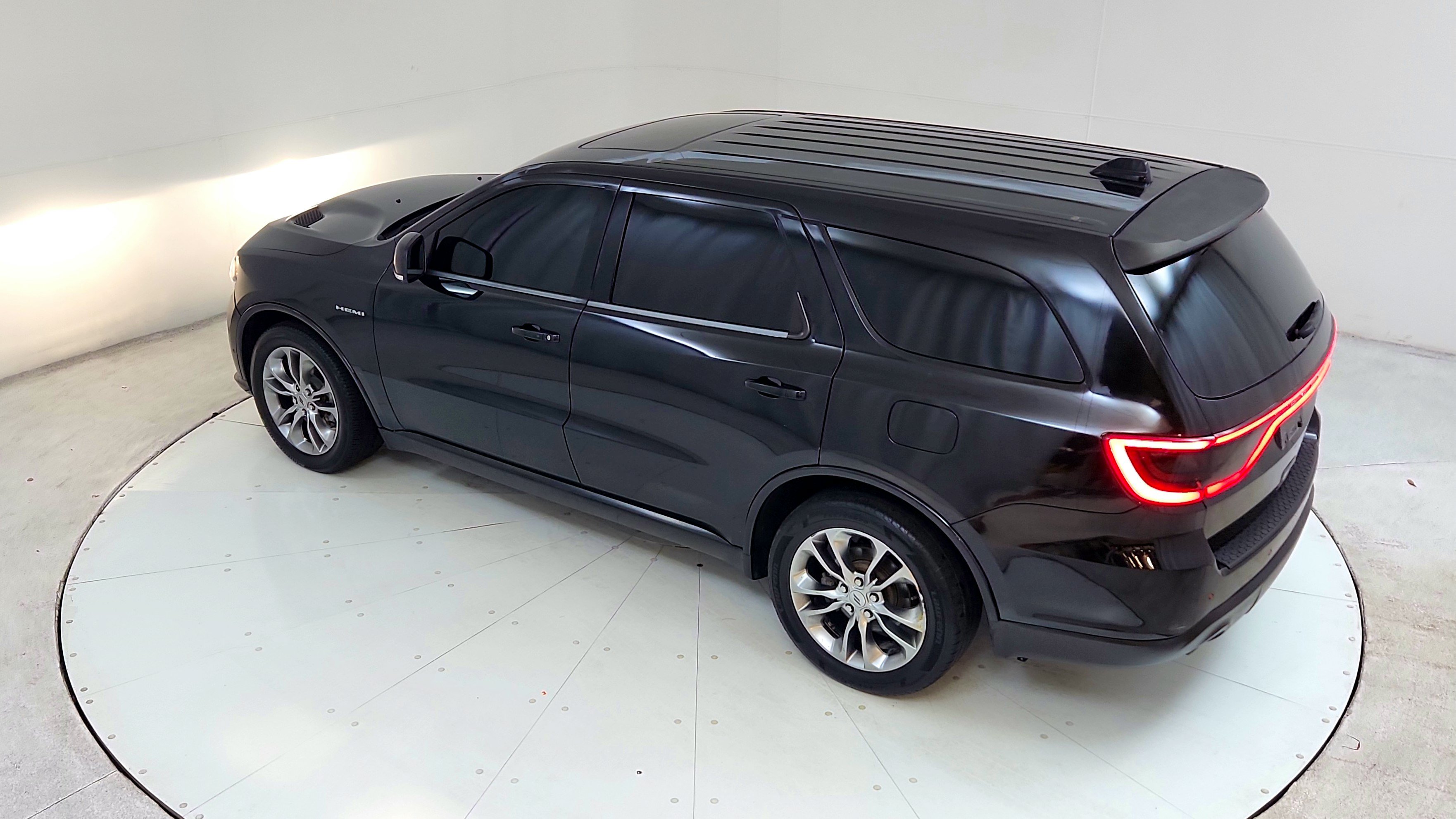 Used 2020 Dodge Durango R/T AWD/4WD image 15