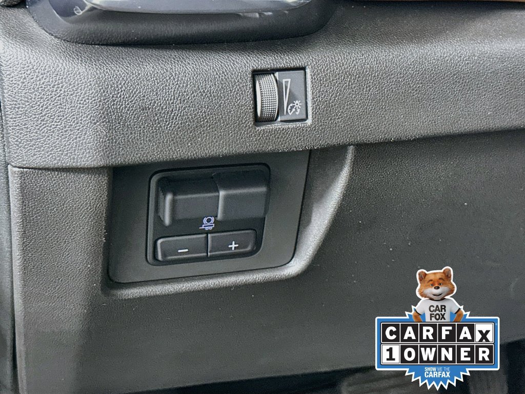 Used 2024 GMC Canyon AT4 w/ Technology Package AWD/4WD image 11