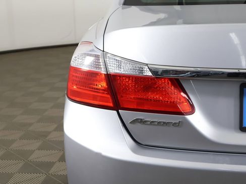 Used 2013 Honda Accord LX image 12