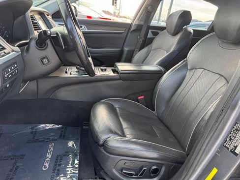 Used 2015 Hyundai Genesis 3.8 w/ Option Group 04 image 11