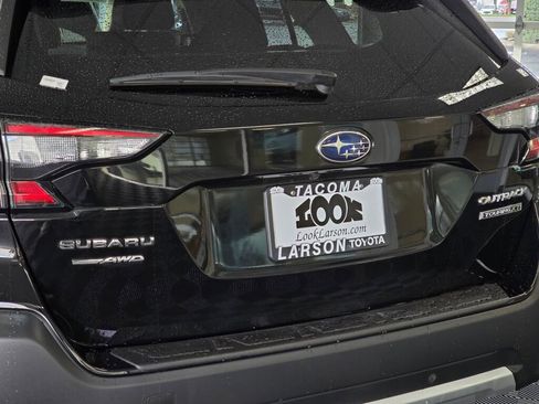 Used 2025 Subaru Outback Touring XT w/ Popular Package #2 image 12